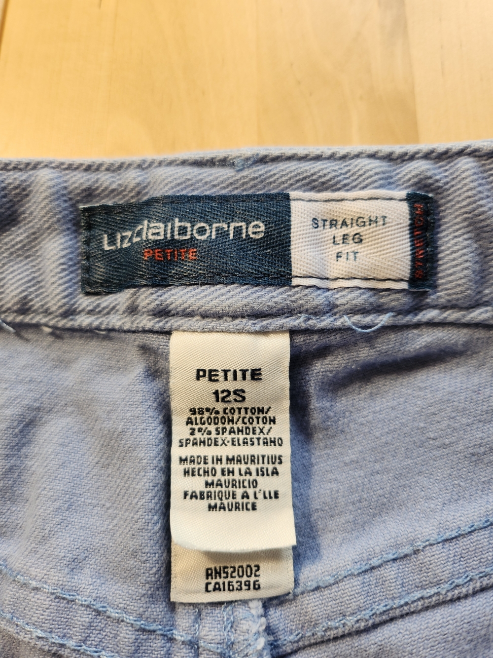 Liz Claiborne Periwinkle Pastel Blue Straight-Leg Jeans - Picture 3 of 7
